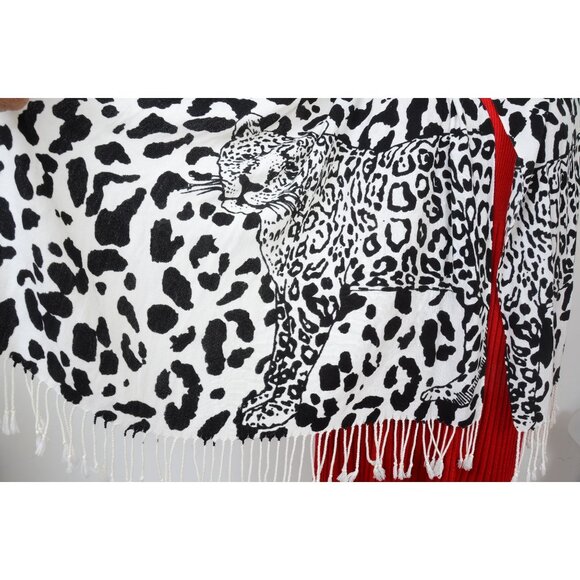 Y2K Snow Leopard Oversized 78" x 28" Black/White Shawl Scarf Sarong Oblong NEW - Picture 4 of 10